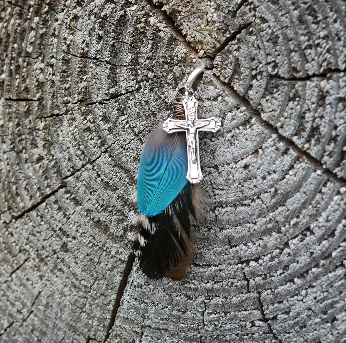 PEACEMAKER-001 FEATHER COIN WIRED EARRING