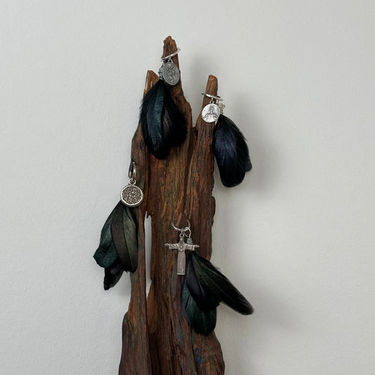 PEACEMAKER-001 FEATHER COIN WIRED EARRING